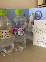 い・ろ・は・す スパークリング ぶどう・れもん