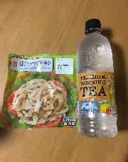 天然水PREMIUM MORNING TEAレモン1本