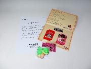 名前入り党員証・QUOカード2,000円分・秘密の党員グッズ（マグネット）