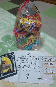 お菓子詰め合わせ、カレ・ド・ショコラ、ポストカードセット