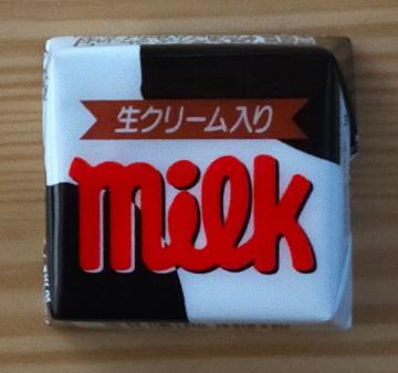 チロルチョコ