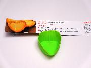 奇跡のお菓子「サクサクリープ」シリコン製ベーキングカップ