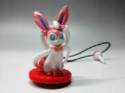 セブン-イレブン限定ポケモンストラップ　画面クリーナー付き！