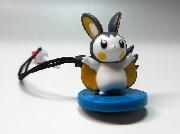 セブン-イレブン限定ポケモンストラップ　画面クリーナー付き！