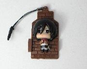 進撃の巨人オリジナルイヤホンジャックフィギュア全4種