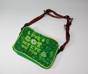 キリンオリジナルモンスターズ・インクおでかけバッグ全4種