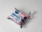 CRYSTAL GEYSER　マイクロファイバータオル生地ボトルカバー全2種