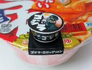 セブン-イレブン限定　ゴジラ対エヴァンゲリオンフタのせフィギュア全6種