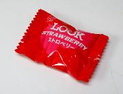LOOKチョコレートストロベリー1粒