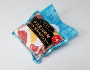 「IDEE」コラボデザインの十六茶16素材ペットボトルカバー　全4種