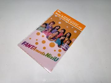 NiziUオリジナルクリアファイル全2種