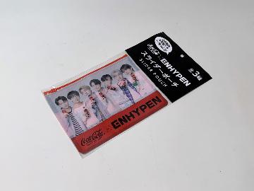 コカ・コーラ×ENHYPEN スライダーポーチ 全3種