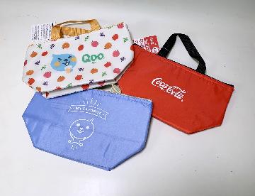 クーラーバッグ